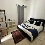 Whitehouse Bed and breakfast 4*