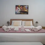 Whitehouse Bed and breakfast 4*