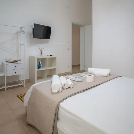 Whitehouse Oda ve Kahvaltı