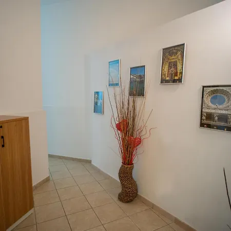 Whitehouse Bed & Breakfast Lecce