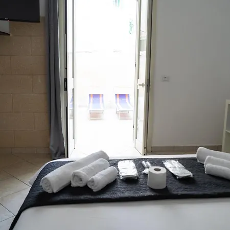 Bed & Breakfast Whitehouse