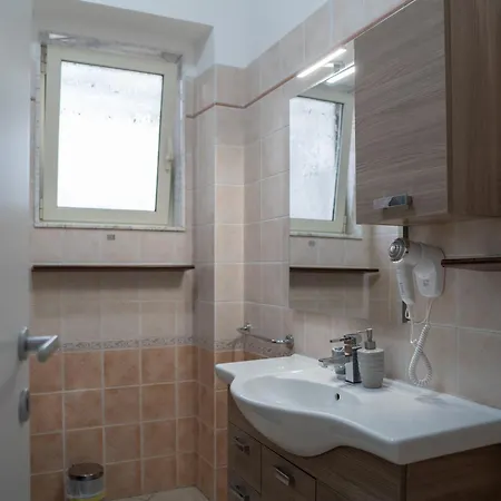 Oda ve Kahvaltı Whitehouse Lecce