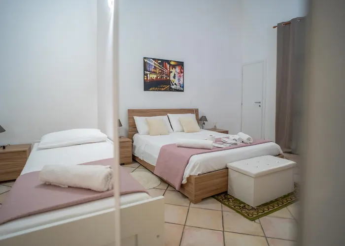Whitehouse Oda ve Kahvaltı Lecce