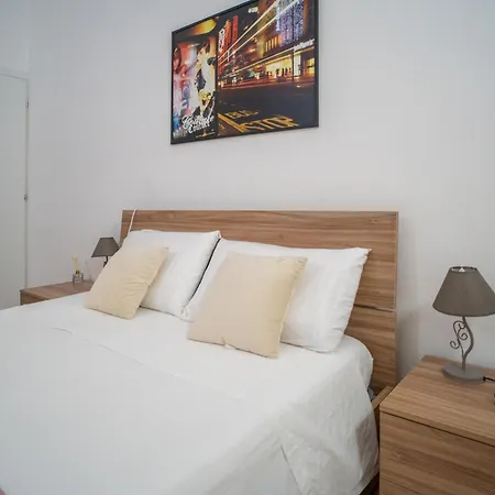 Whitehouse فندق مبيت وإفطار 3*