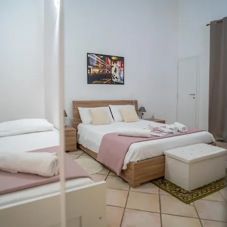 Whitehouse ベッド・アンド・ブレックファスト レッチェ