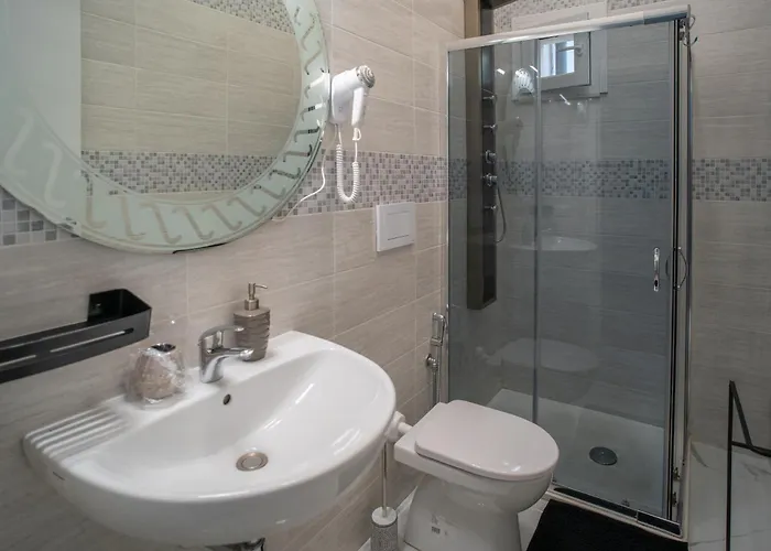Whitehouse 4* Lecce